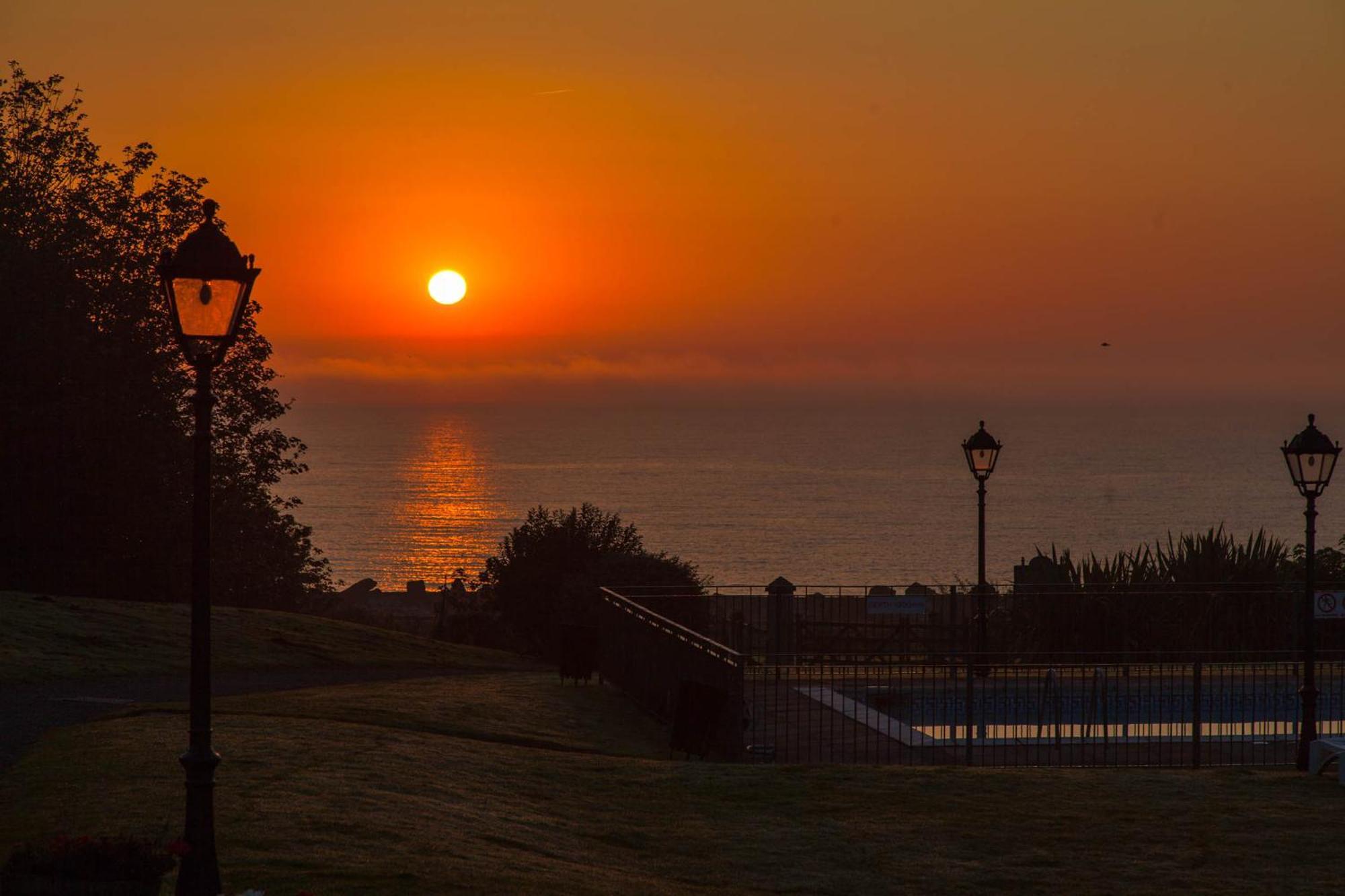 Langstone Cliff Hotel Dawlish Exterior foto